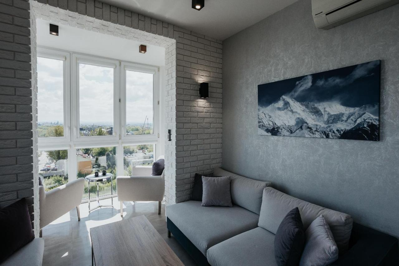 Sky Mountain View Free Parking Apartment Krakow Bagian luar foto