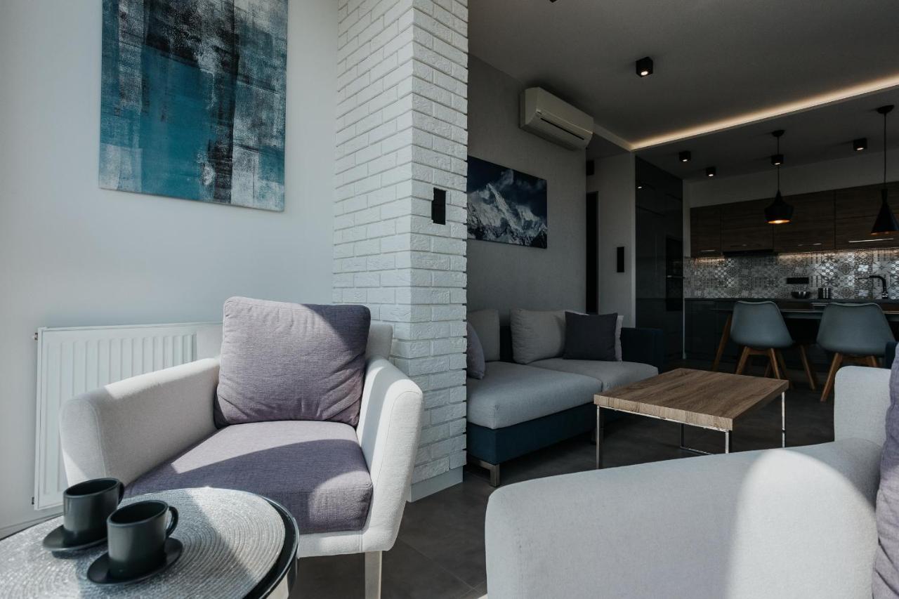 Sky Mountain View Free Parking Apartment Krakow Bagian luar foto
